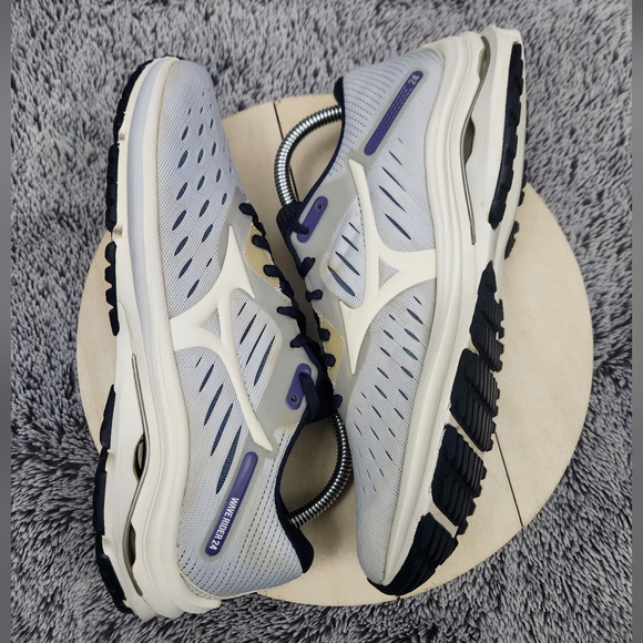 Mizuno Wave Rider 24 Running Shoe Women's Size 9 - Picture 5 of 9